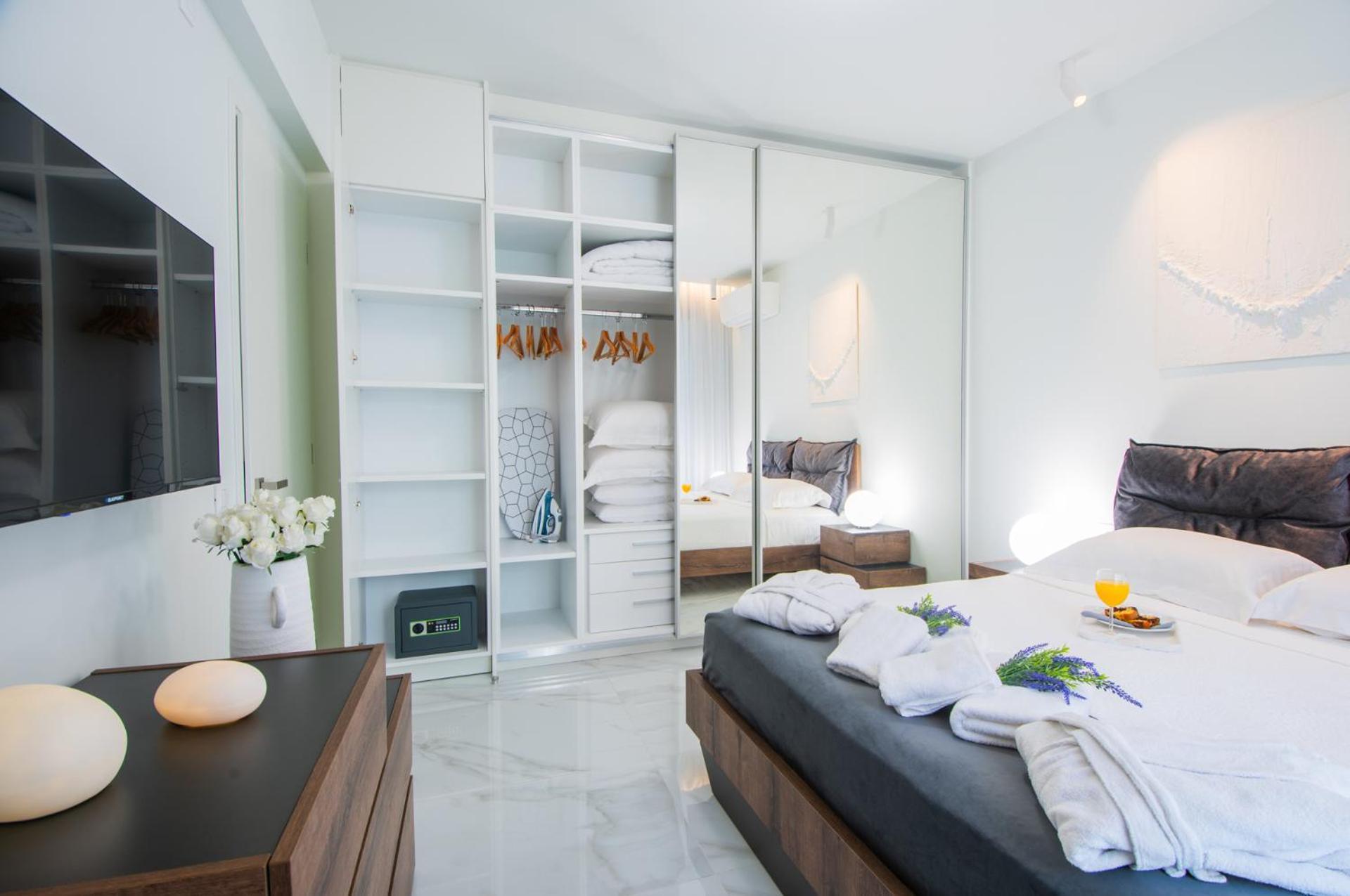 Apartment Oikos Luxury *