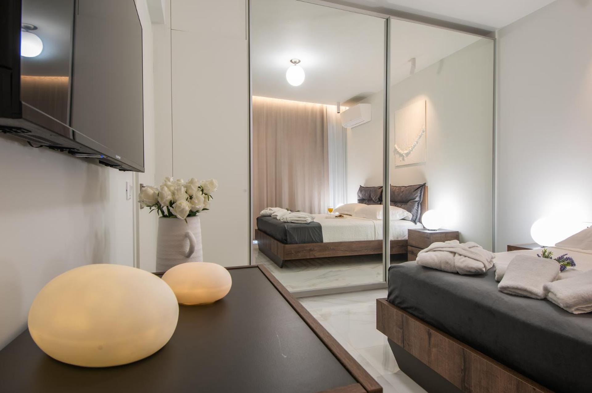Apartment Oikos Luxury