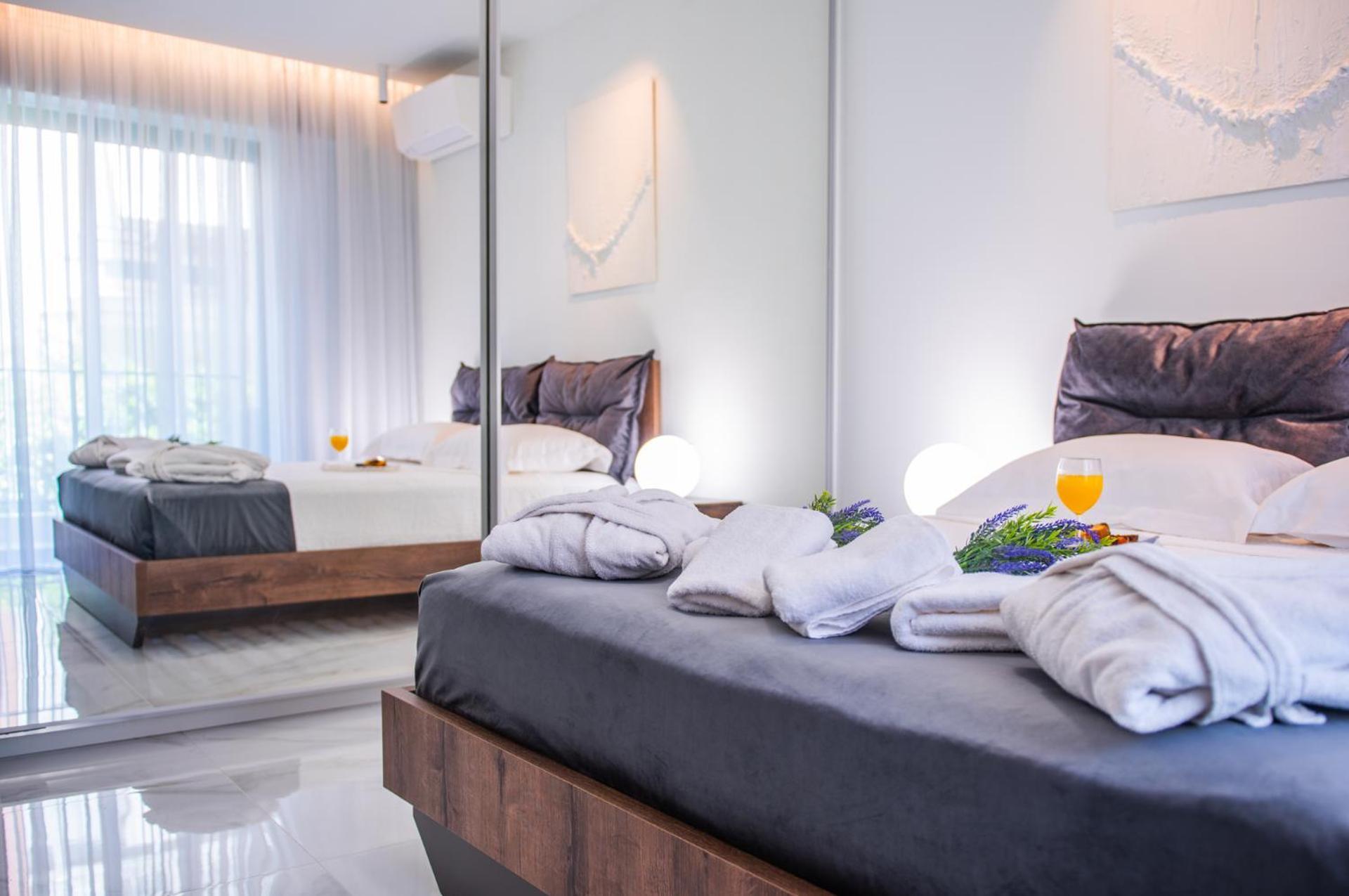 Apartment Oikos Luxury *