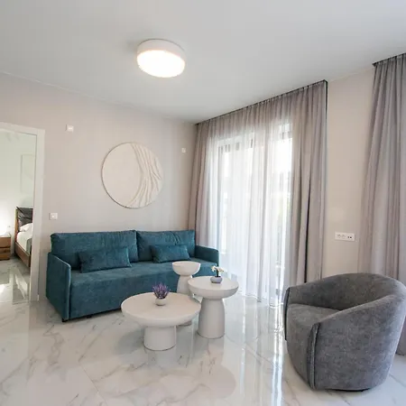 Oikos Luxury Central Apartment Agios Nikolaos  Exterior photo
